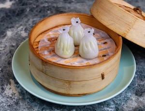 Truffle And Edamame Dumpling