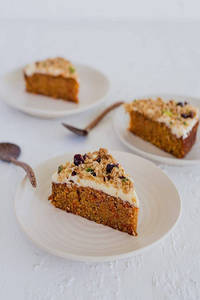 500g Carrot Cake
