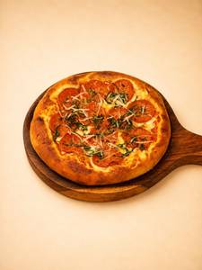 Classic Chicken Pepperoni Pizza