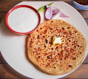 Aloo Pyaaz Paratha