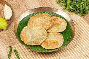 Peas Kochuri (4 Pcs)