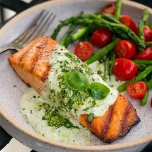 Grilled Fish in Pesto Cream Sauce (Basa Fish)