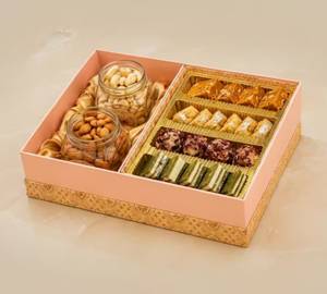 Peach Dry Fruits Box (700 g)