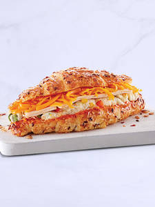 Egg White & Chicken in Multigrain Croiss