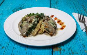 Spinach Infused Baked Chicken Breast
