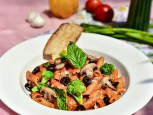 Rose Pasta Veg