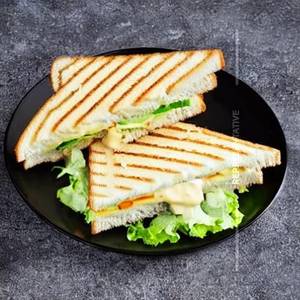 Mayonnaise sandwich