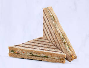 Grilled Chicken Salad Sandwich