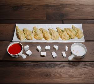 Paneer steamed momos [10 pieces]
