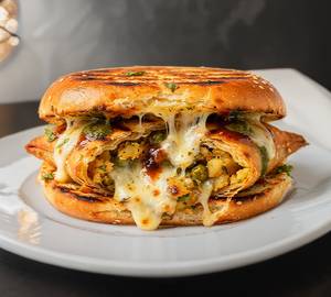 Cheese samosa pav