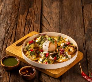 Bhalla Papdi Chaat [Serves 1]
