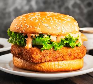 Paneer crispy burger