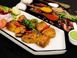 Sharabiyan da soya tikka (8 Pieces, Serves 2-3)
