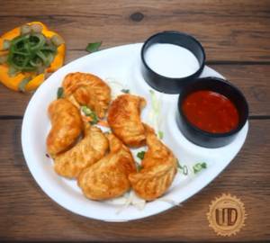 Chicken Fried Momos [8pcs]