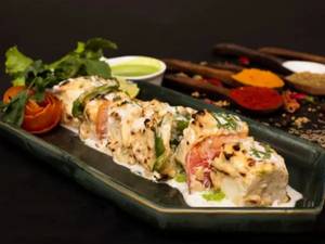 Makhmali Paneer Tikka (6 Pieces, Serves 2-3)