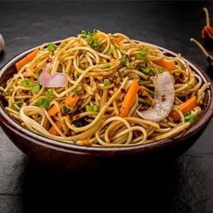 Chili Garlic Noodles Veg