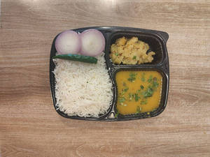 Dal Aloo Chokha Thali