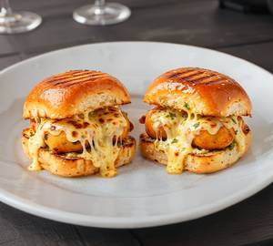 Amul grilled vada pav