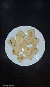 Pista Burfi