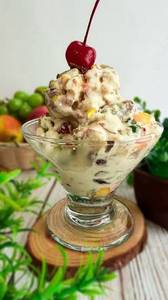 Fruit Nuts Sundae