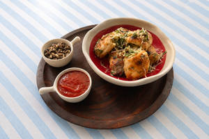 Wood Fired Dough Balls With Garlic Herbed Butter