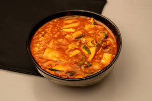 Mix Veg In Hot Garlic Sauce
