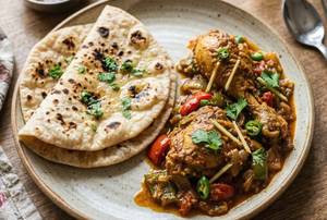2 Pcs Tawa Roti And 2pcs Kadai Chicken