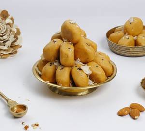 Mathura Peda (Khoya Lal Peda)