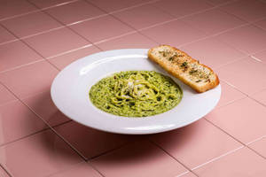 Pesto Spaghetti Pasta