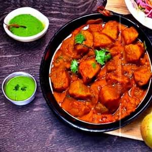 Dungri aloo rasawala