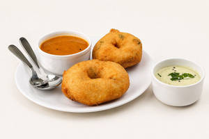 Mendu Vada [2 Pcs]