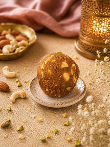 Besan_ladoo