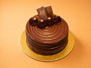 Choco and Nuttela Bento Cake