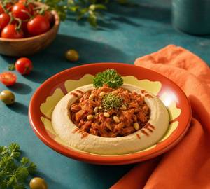 Hummus With Chicken Shawarma