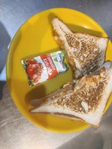 Aloo toast