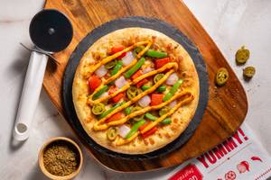 Veg Max With Chipotle Sauce Pizza 7 Inch