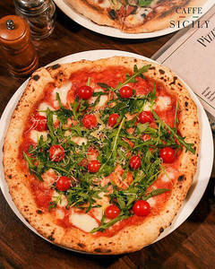 Gran-e-rucola Classica Pizza
