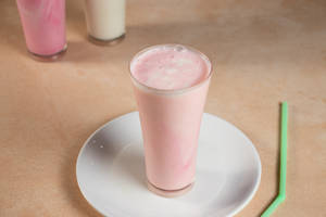 Strawberry Lassi