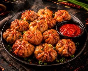 Buff Schezwan Momos [8 pieces]