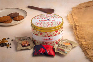 Floral Cookies Gift Box - 300g