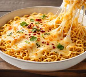 Cheesy Maggi 1