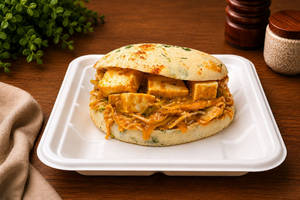 Paneer Makhni Kulcha
