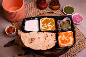 Chicken Delux Thali