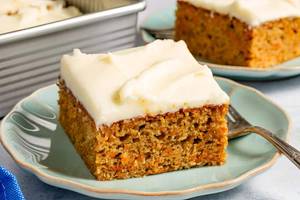 Carrot Cake Slice