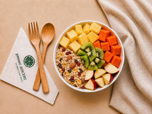 Muesli Yogurt Bowl [246 Kcal]