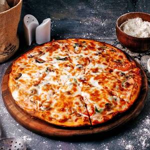 Chicken Tikka Pizza