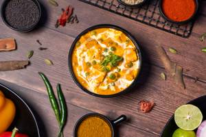 Matar Paneer [300 grams]