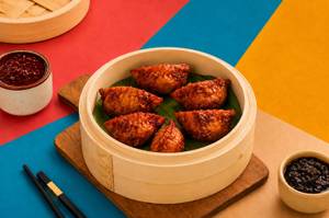 Street-style Chicken Momos [Schezwan]