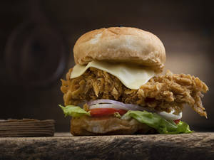 FRIED CHICKEN BURGER