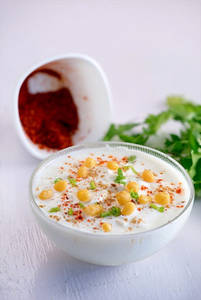 Plain Raita